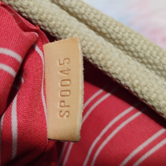 Authentic Louis Vuitton Antique Cabas MM Limited Edition Bag - Picture 9 of 15